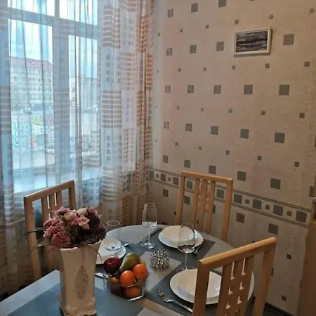 Apartman Cozy, Spacious Gertruda Self Chek In 20 Min To Old With Car 5 Min *