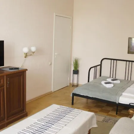 Cozy, Spacious Gertruda Self Chek In 20 Min To Old With Car 5 Min * Riga
