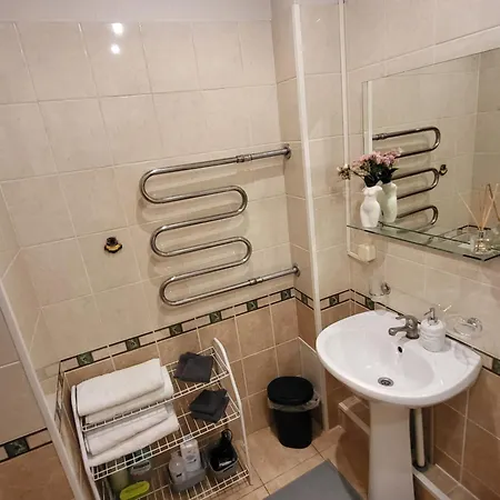 Apartman Cozy, Spacious Gertruda Self Chek In 20 Min To Old With Car 5 Min *