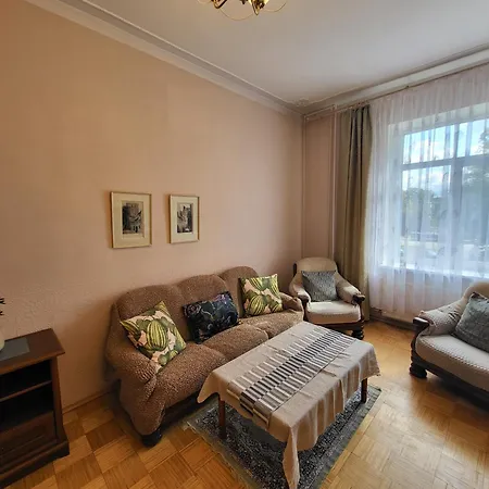Apartman Cozy, Spacious Gertruda Self Chek In 20 Min To Old With Car 5 Min *